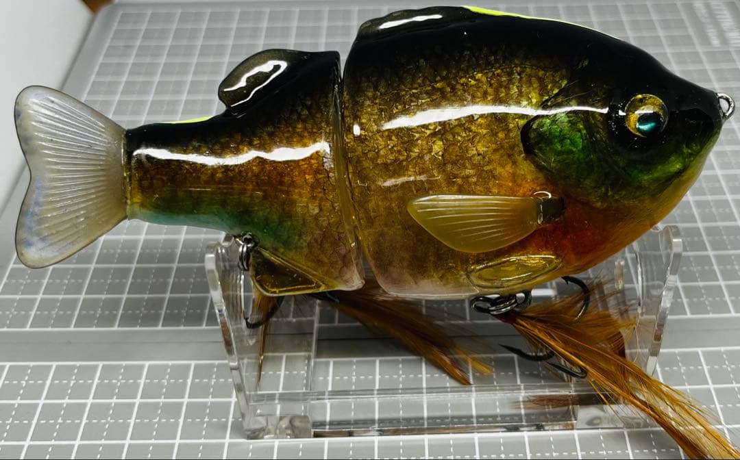 フレッシュベイトルアーズ　ブルーシュータージュニア　ブルーギル　魚皮