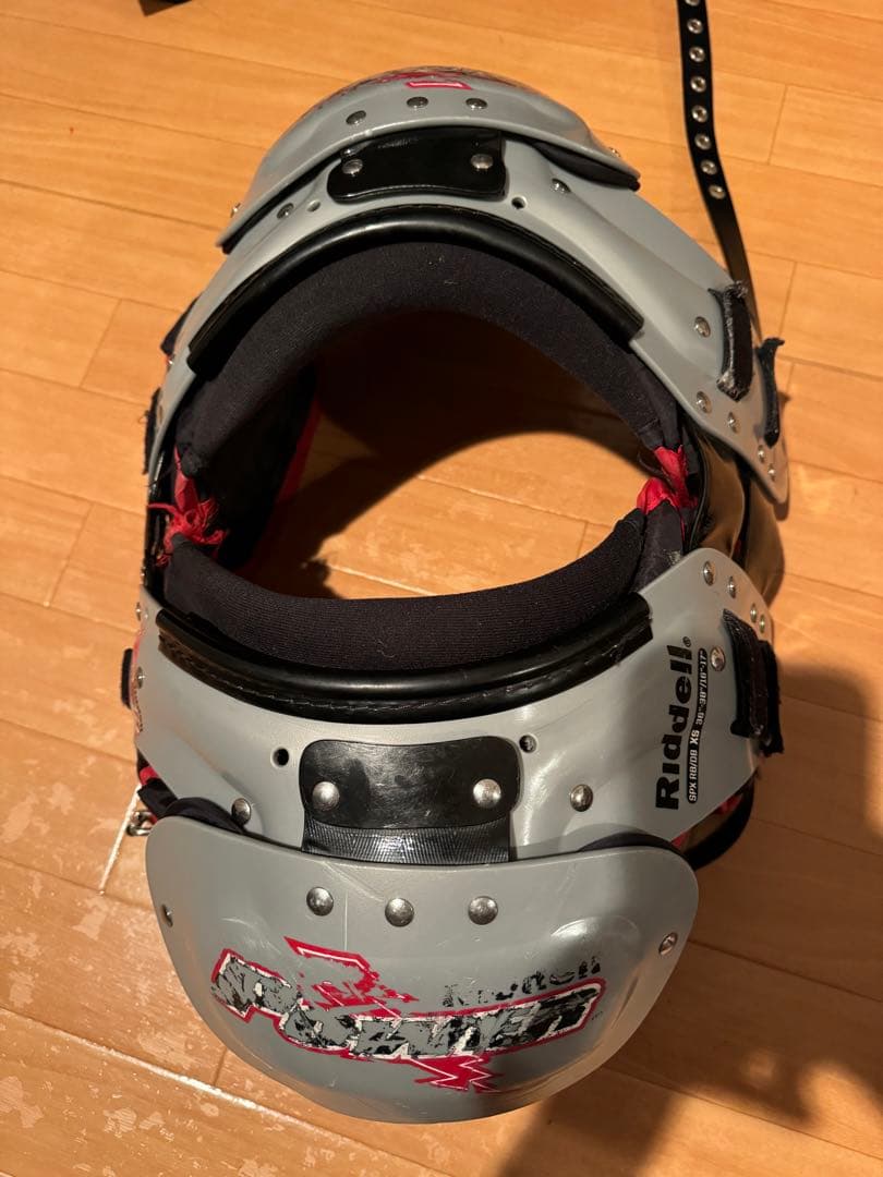 Riddell ショルダーパッド シルバー