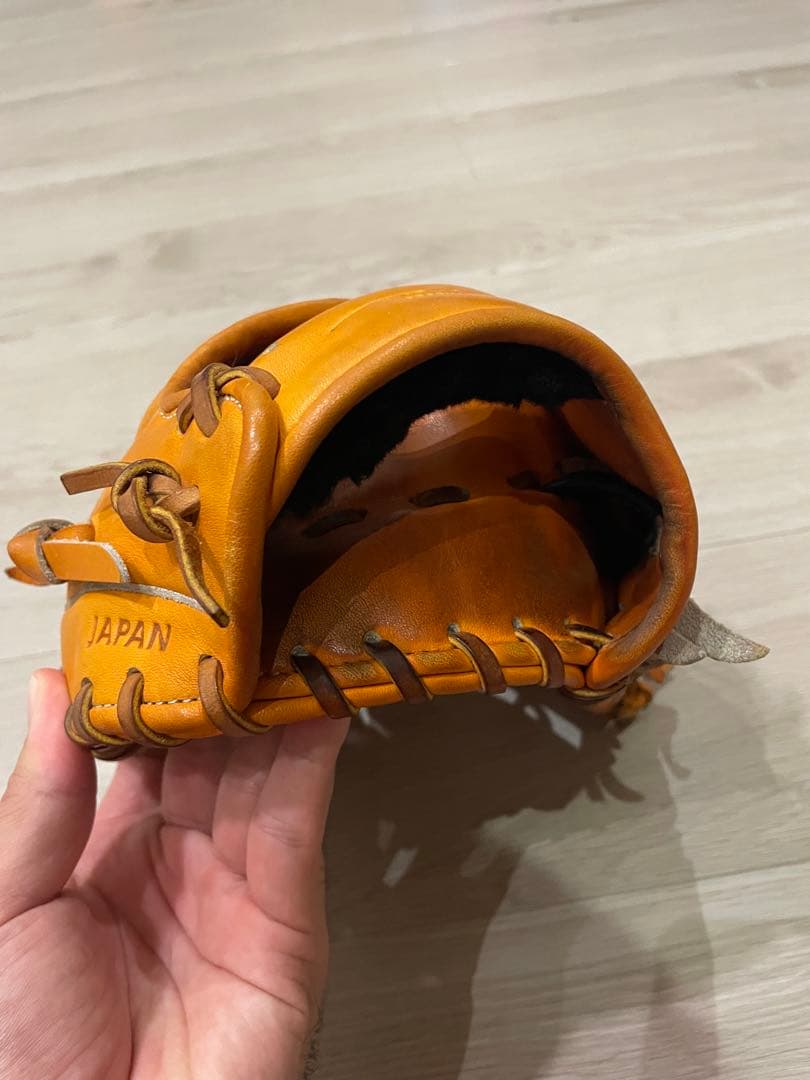 【週末限定値下げ】硬式　内野手用　グローブ　アイピーセレクト