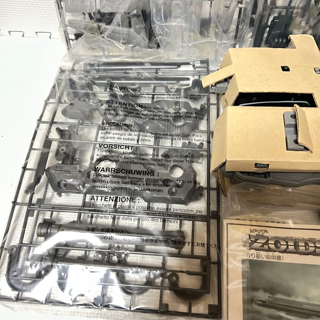 未組立 内袋未開封 ゾイド マッドサンダー 初回ゾイドカード付属 ZOIDS