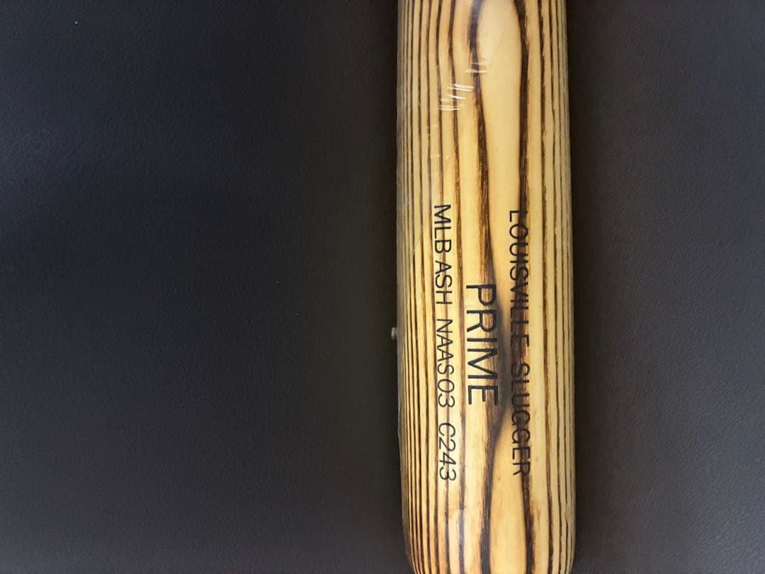Louisville Slugger Prime バット　84センチ　880g