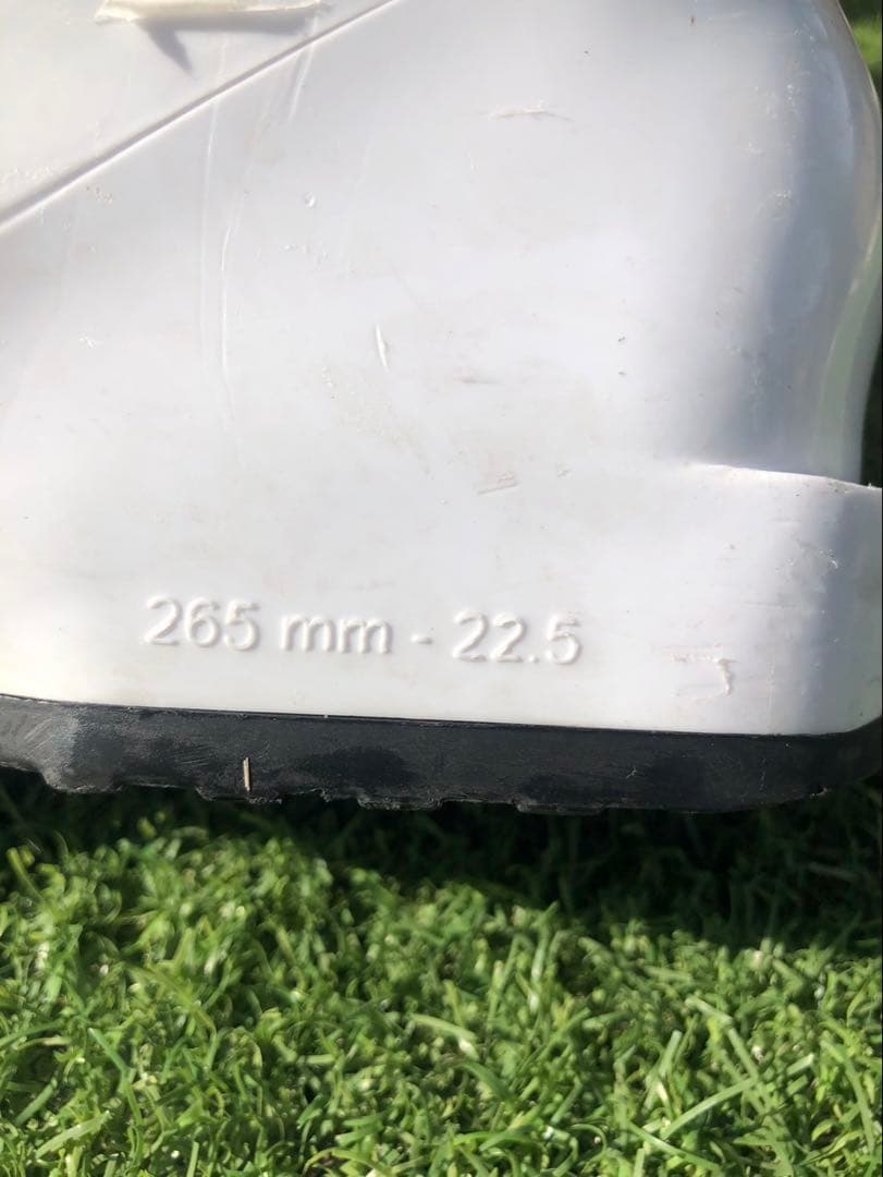 スキー板　靴　ジュニアスキー ATOMIC REDSTER Ｊ２ 130cm