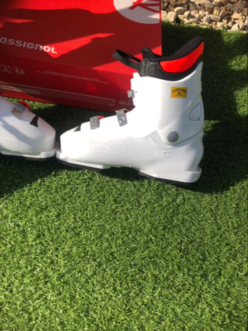 スキー板　靴　ジュニアスキー ATOMIC REDSTER Ｊ２ 130cm