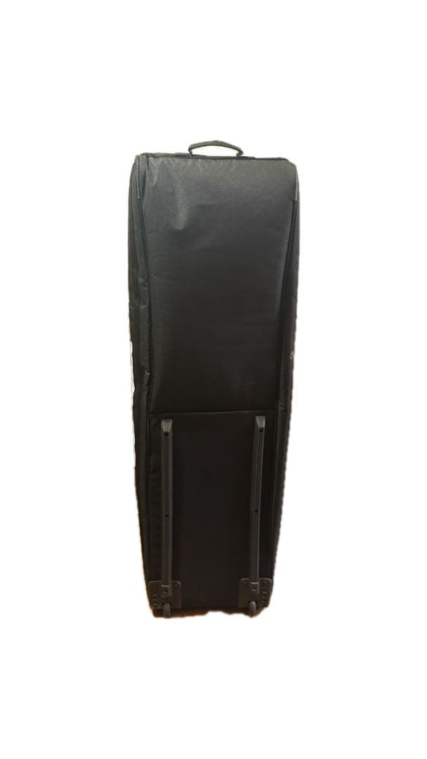 メルセデスベンツ× タイトリスト ゴルフバッグ 新品未使用　レア商品