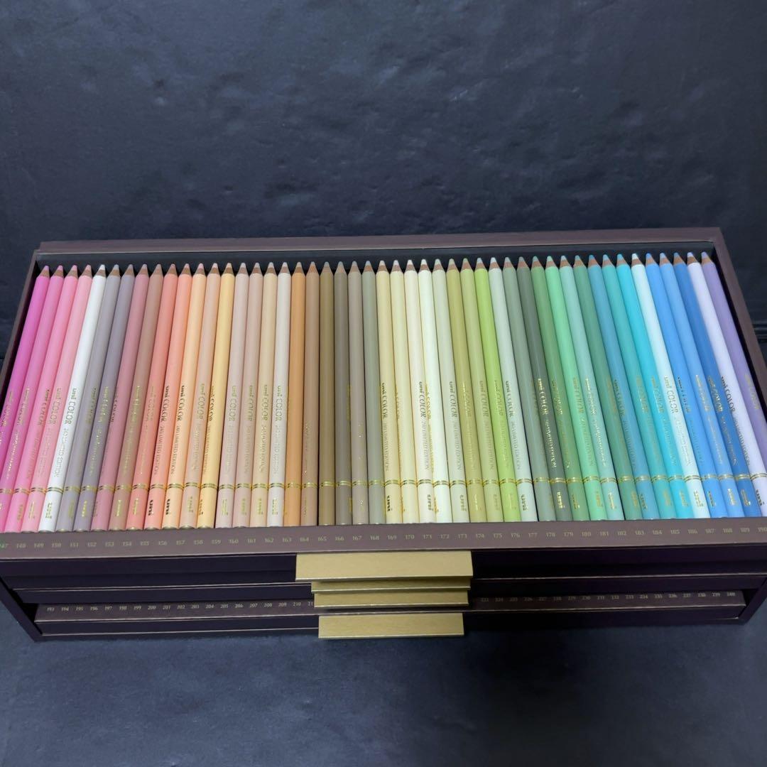 未使用 ユニ50周年記念 uniCOLOR240 LIMITED EDITION