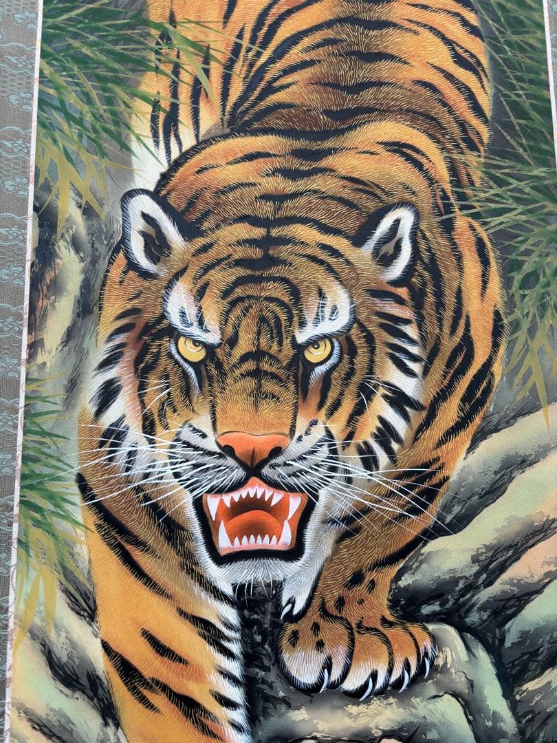 良品　掛け軸　大峰　猛虎　縁起物　虎