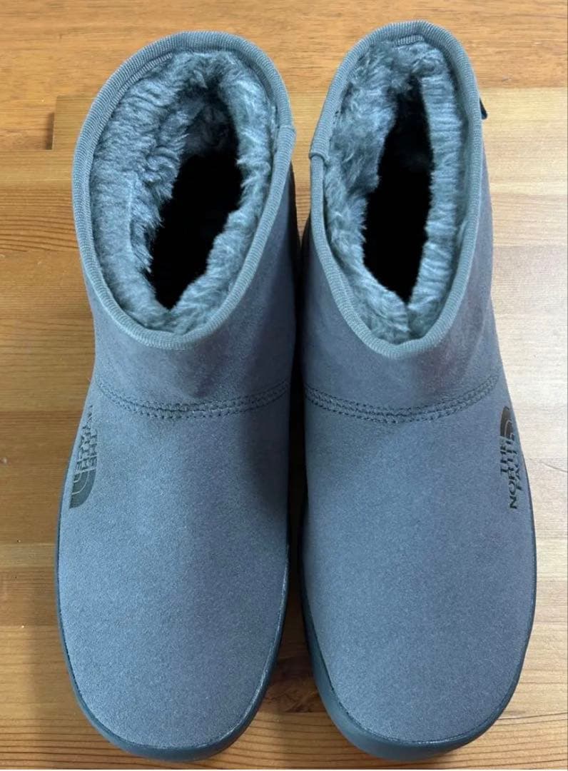 新品訳あり　ノースフェイス　ウィンターキャンプブーツNF5199 グレー24cm