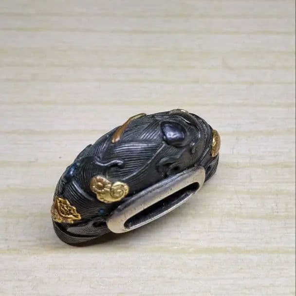 刀装具　美品海図貝づくし【縁、栗形、頭？鐺】