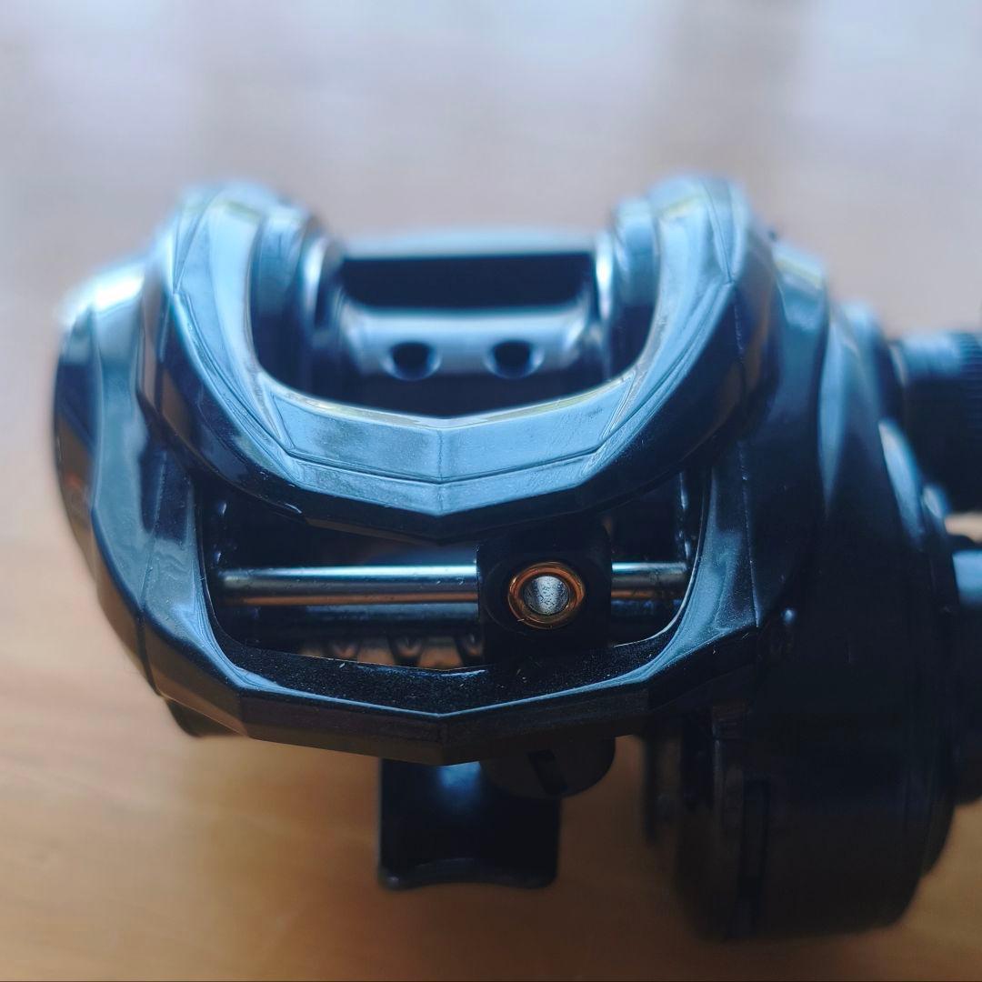 Abu Garcia ROXANI 7-L ベイトリール美品キズ1個有