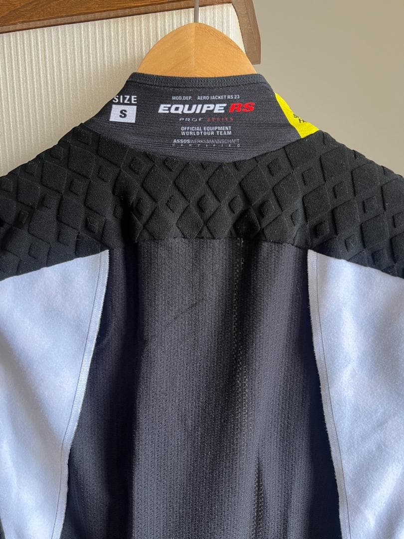 2019年 ASSOS 春秋向け レーシングフィット ジャケット / Sサイズ