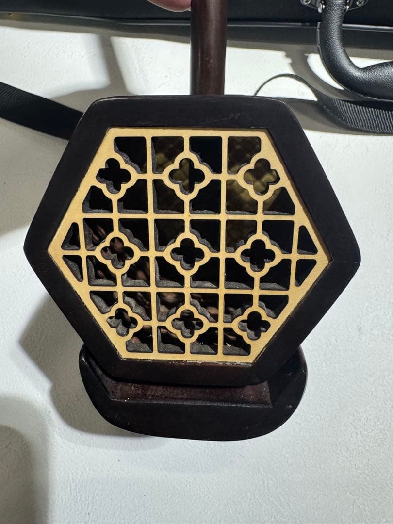 古月琴坊 紅木 二胡 ニシキヘビ皮 ER-400 セミハードケース付