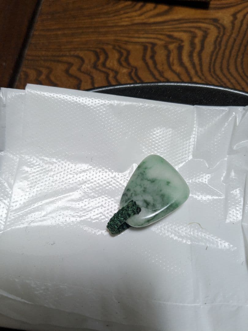 糸魚川翡翠ストラップ仕様