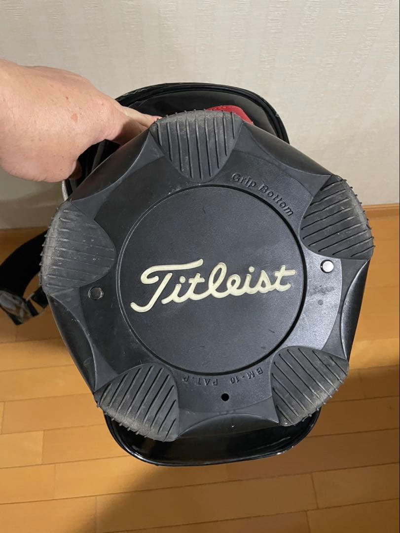 Titleist キャディバッグ 黒赤白 ストライプ
