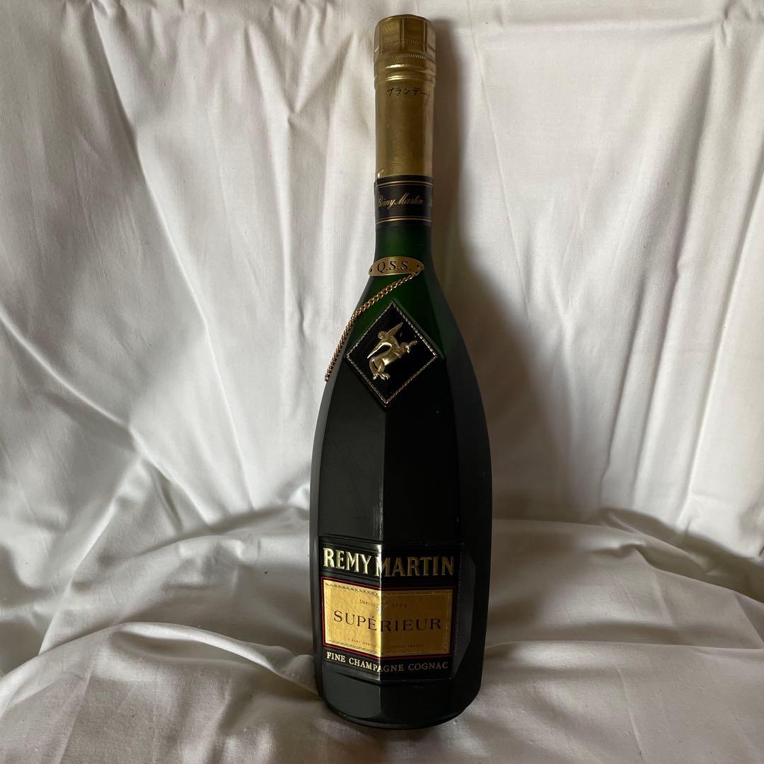 ブランデー REMY MARTIN SUPERIEUR 700ml