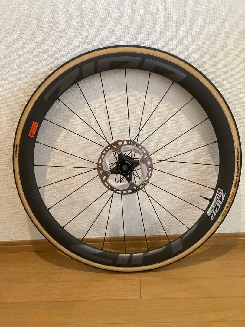ZIPP 303 Firecrest スプロケ、ローター、タイヤセット