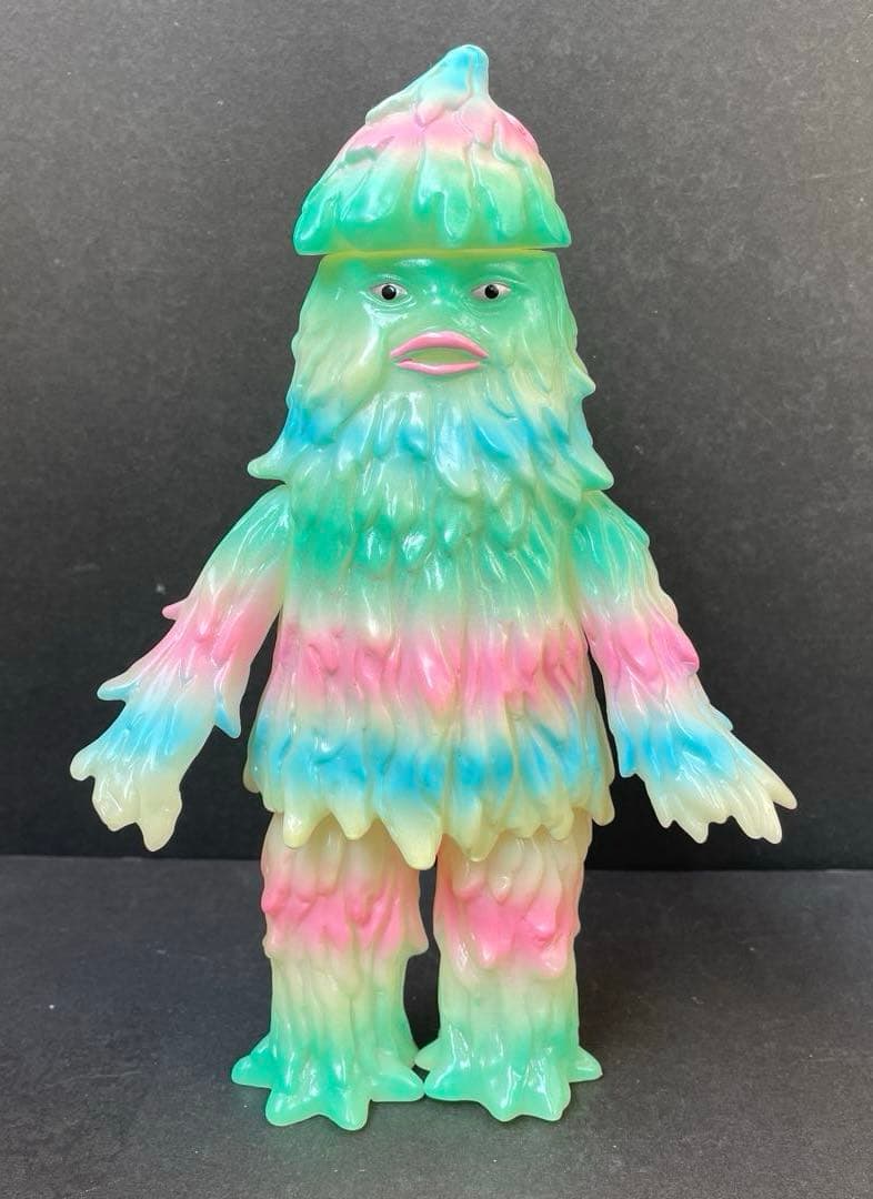 ブルマァク　ザザーン　怪獣　ソフビ　蓄光版　復刻