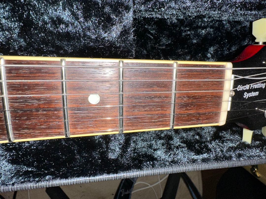 HISTORY セミアコースティックギター 赤