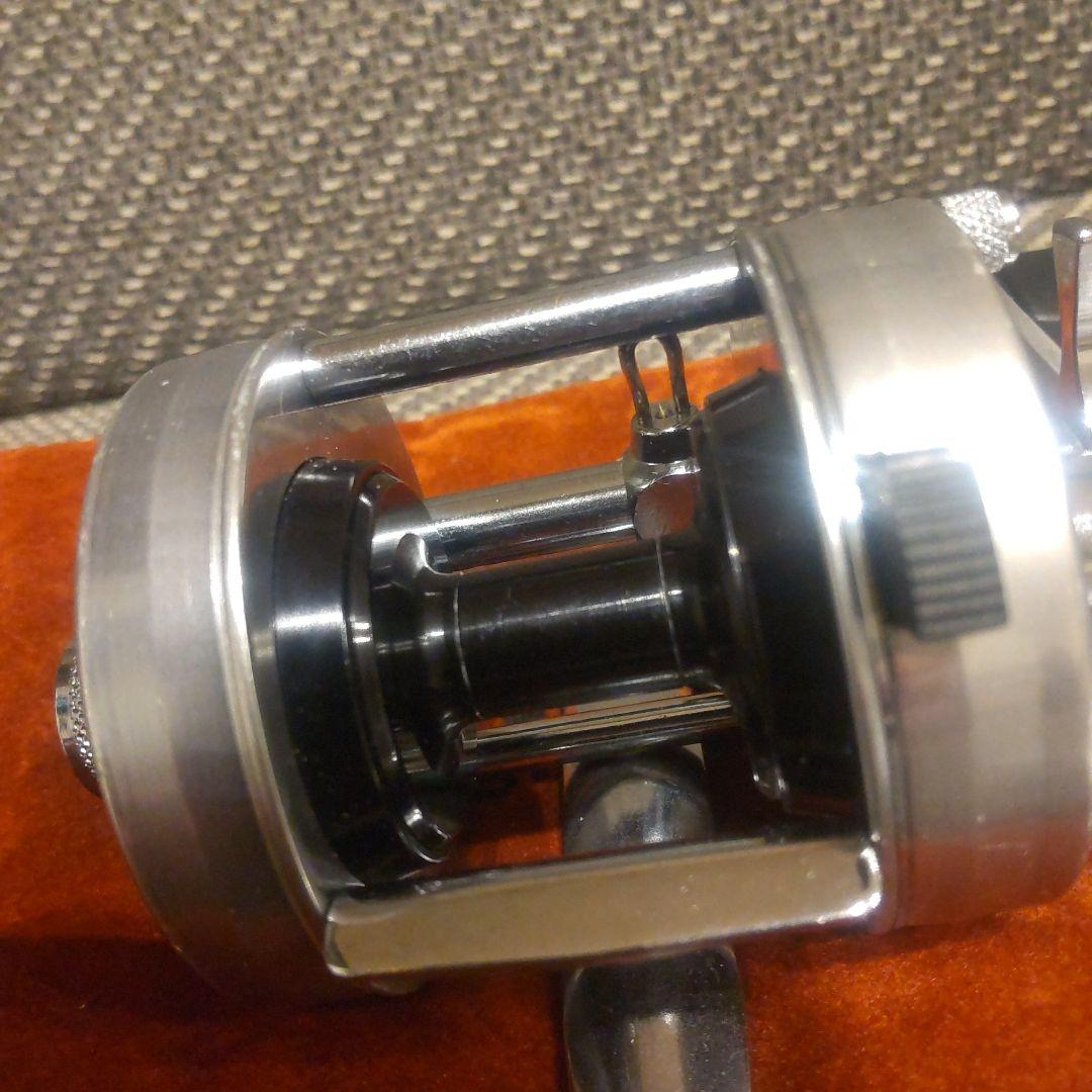 ABU アンバサダー 2500c 初期型