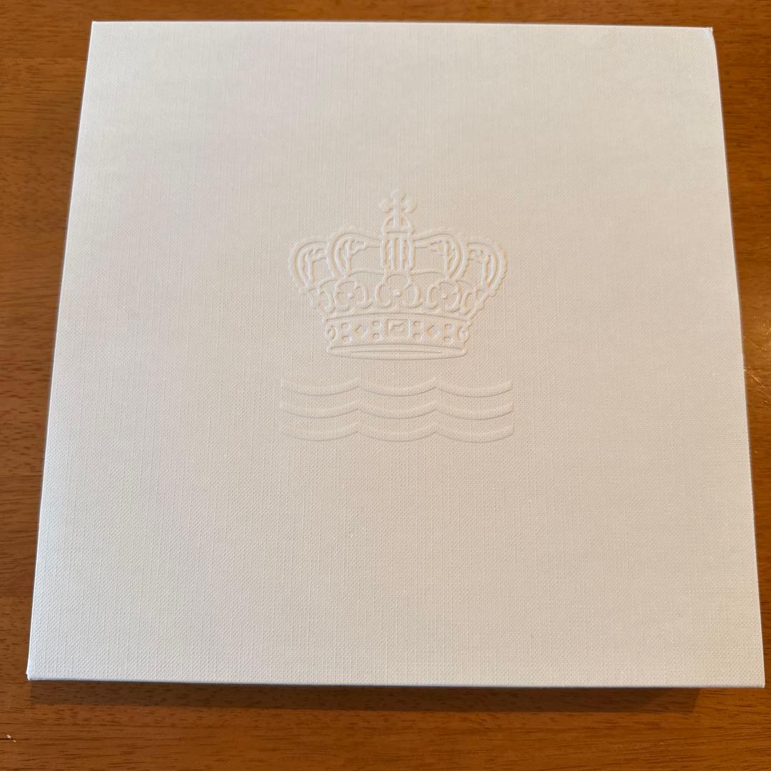 ロイヤルコペンハーゲン 2025 イヤープレート