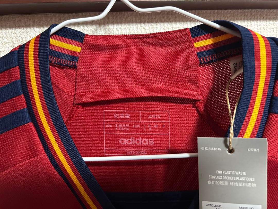 値下げ中 早い者勝ち　スペイン代表 2022年ワールドカップモデル 新品タグ付き