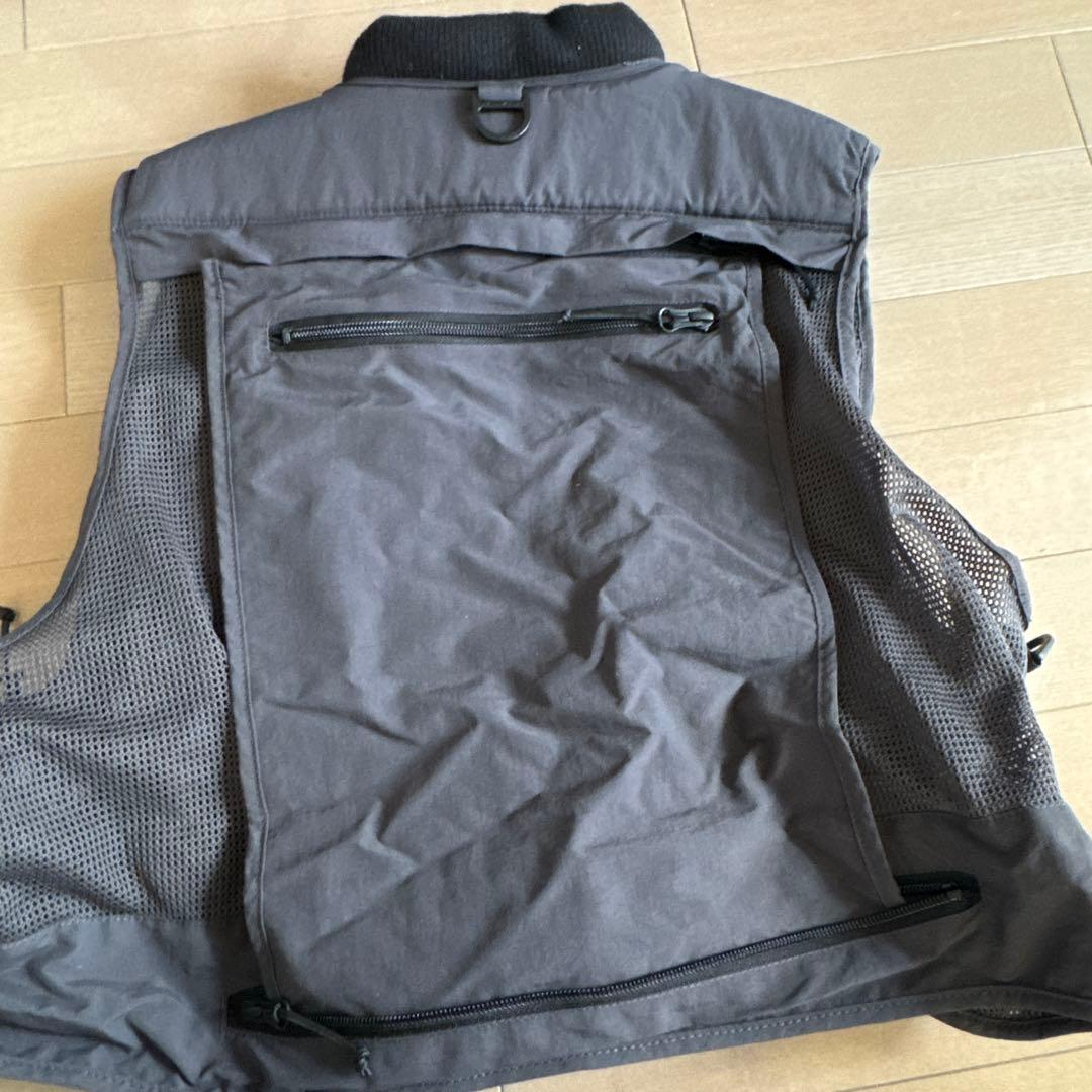 最終値下げ　LITTLE PRESENTS チャコールグレイ フィッシングベスト