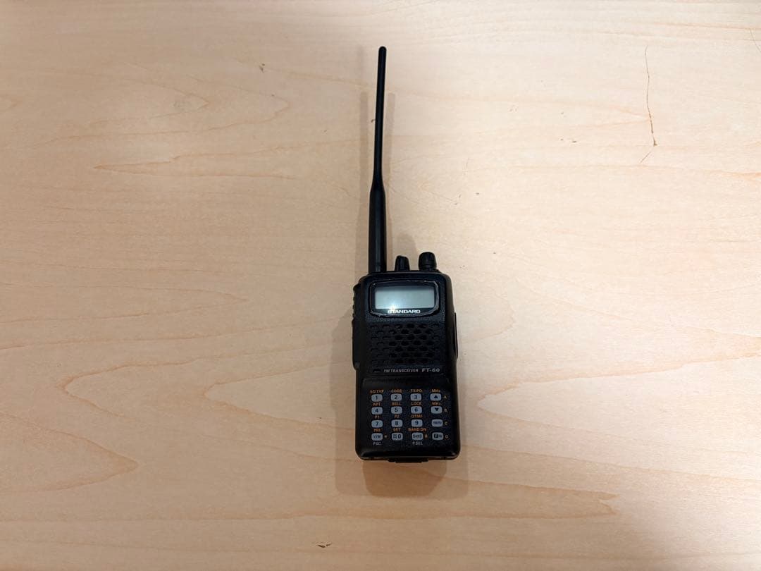 standard FT-60 アマチュア無線機