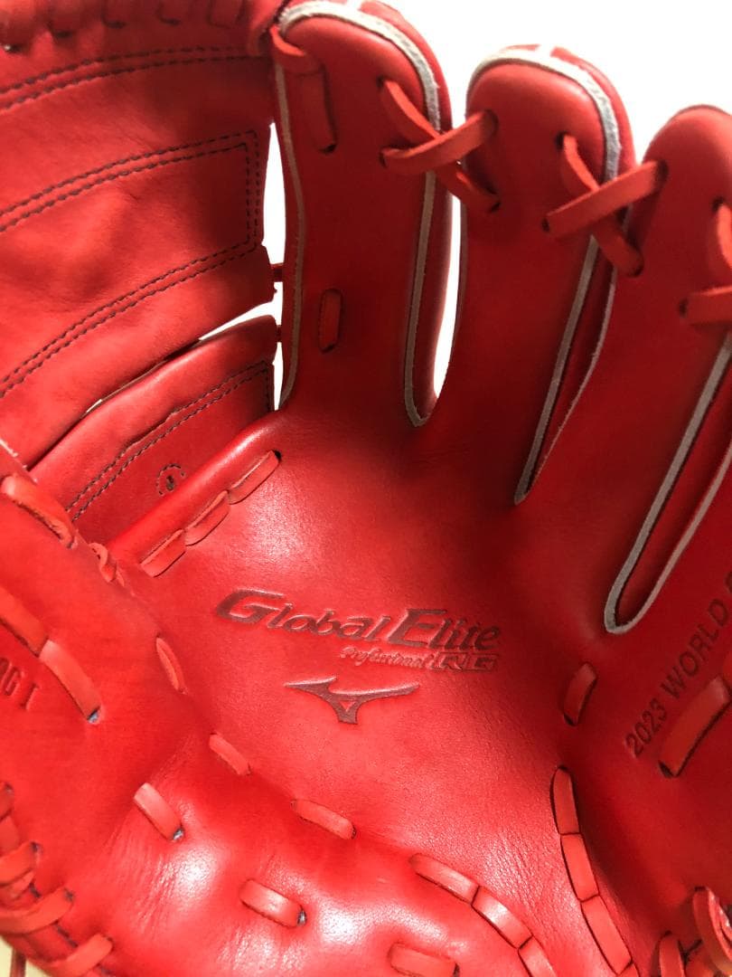 ほぼ新品 ミズノGlobal Elite 少年軟式用 カラー赤 サイズL