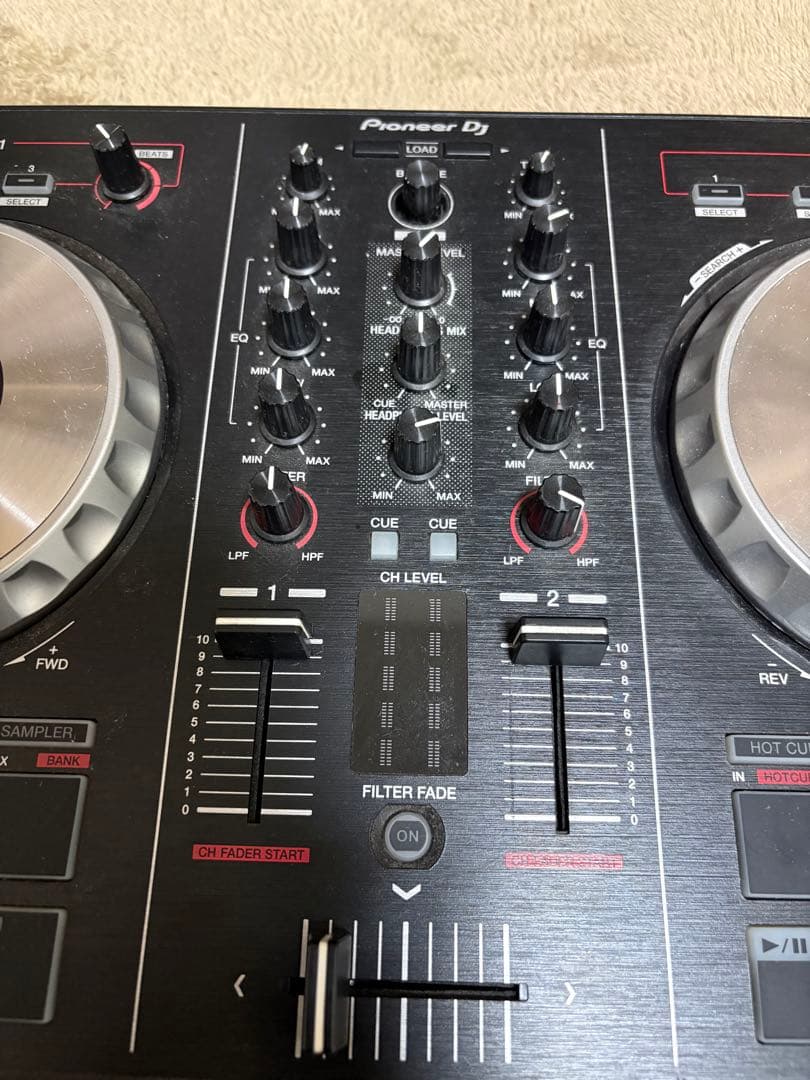 Pioneer DJ DDJ-SB2 コントローラー