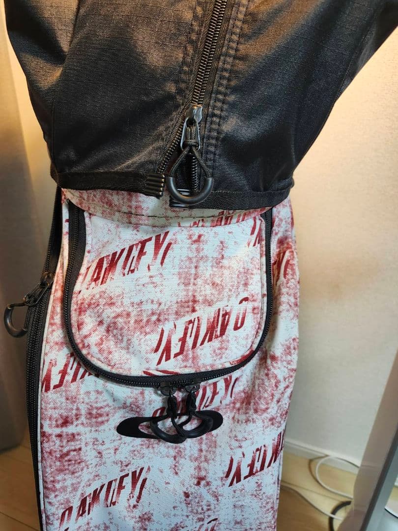 OAKLEY キャディバッグ レッドホワイト