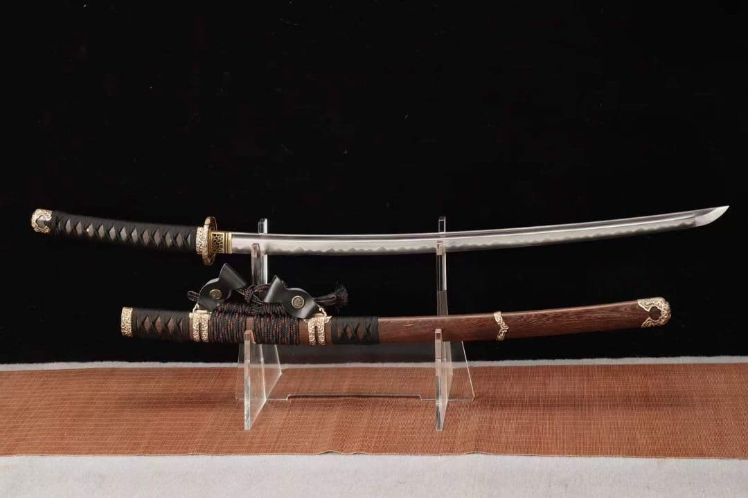 【太刀一伊鶴】古兵器 武具　刀装具　日本刀　模造刀 居合刀