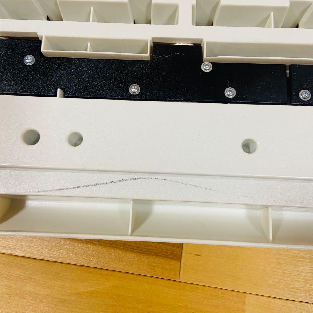 美品　CASIO LK208 光ナビゲーション キーボード 電子ピアノ カシオ