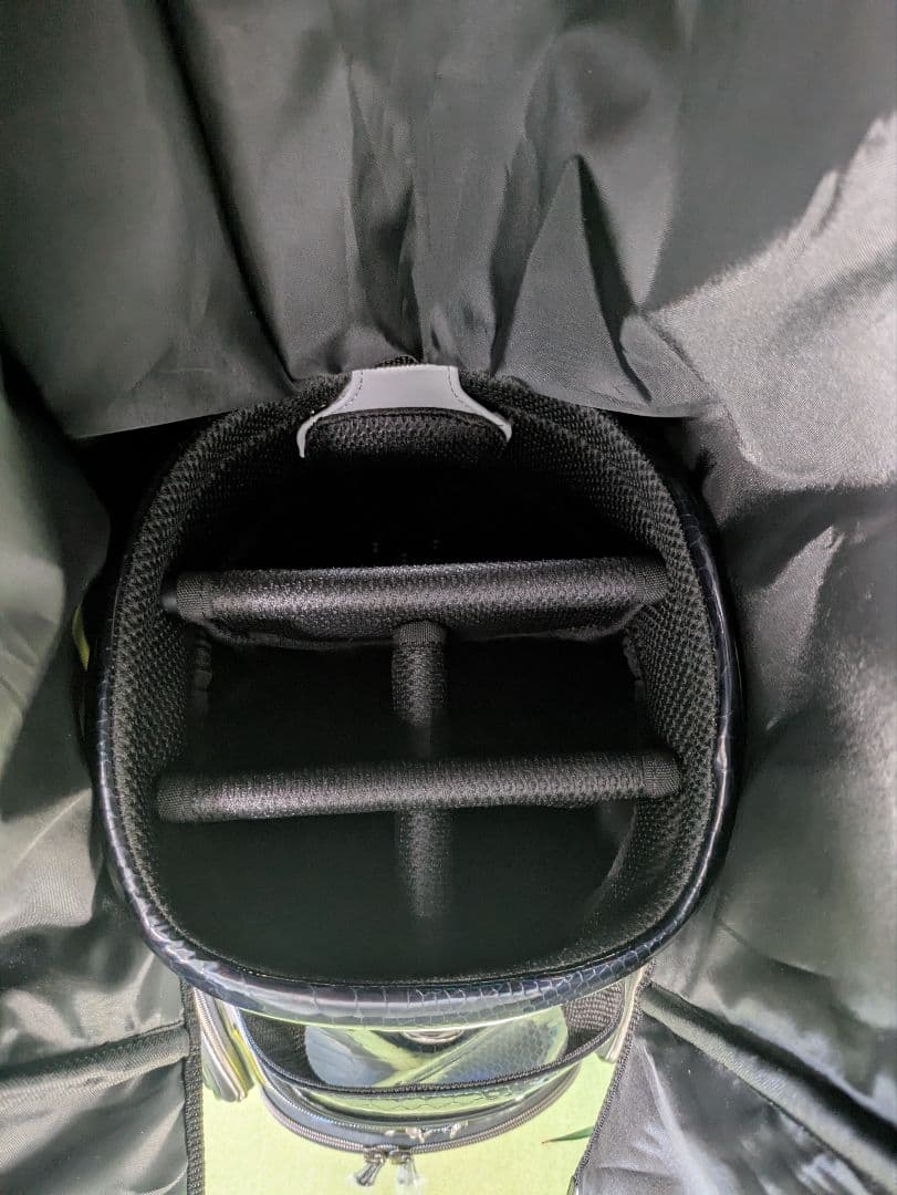 ダンスウィズドラゴン　キャディーバッグ☆