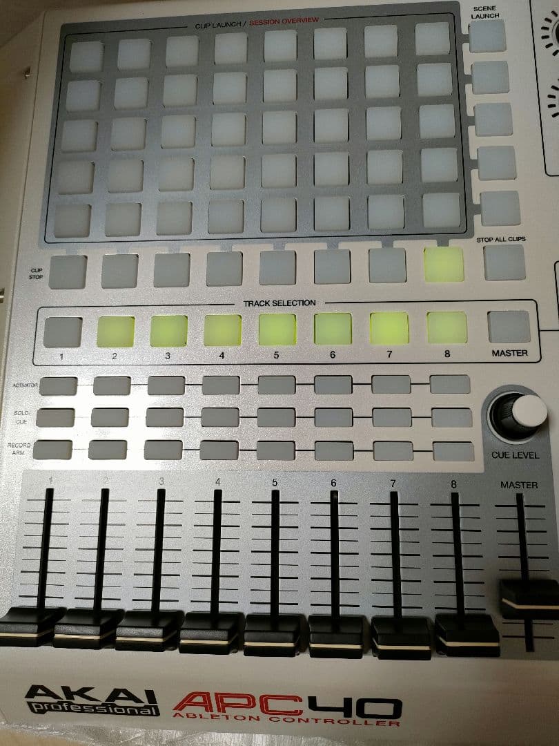 【未使用・限定カラー】AKAI APC40 Ableton コントローラー