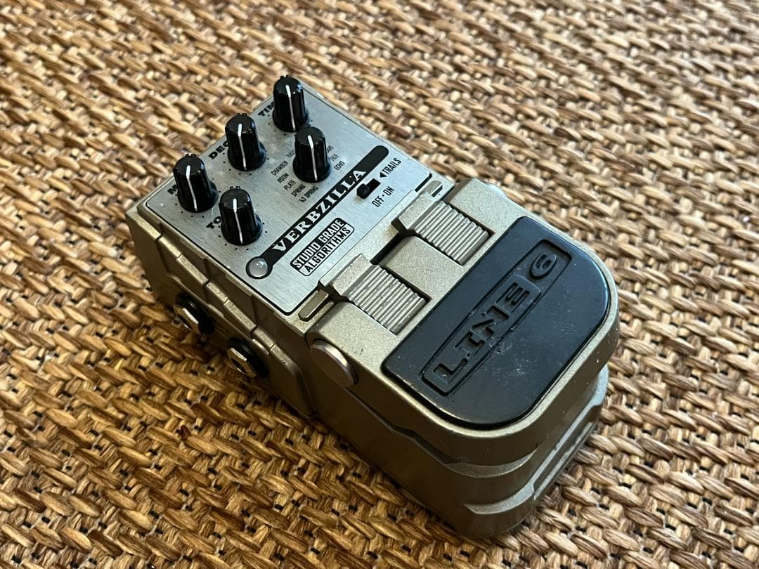 名機　LINE 6 VERBZILLA ギターエフェクター