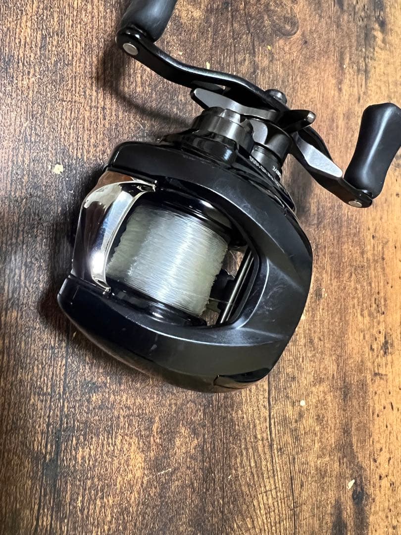 ZILLION TW HD 1000HL ベイトリール