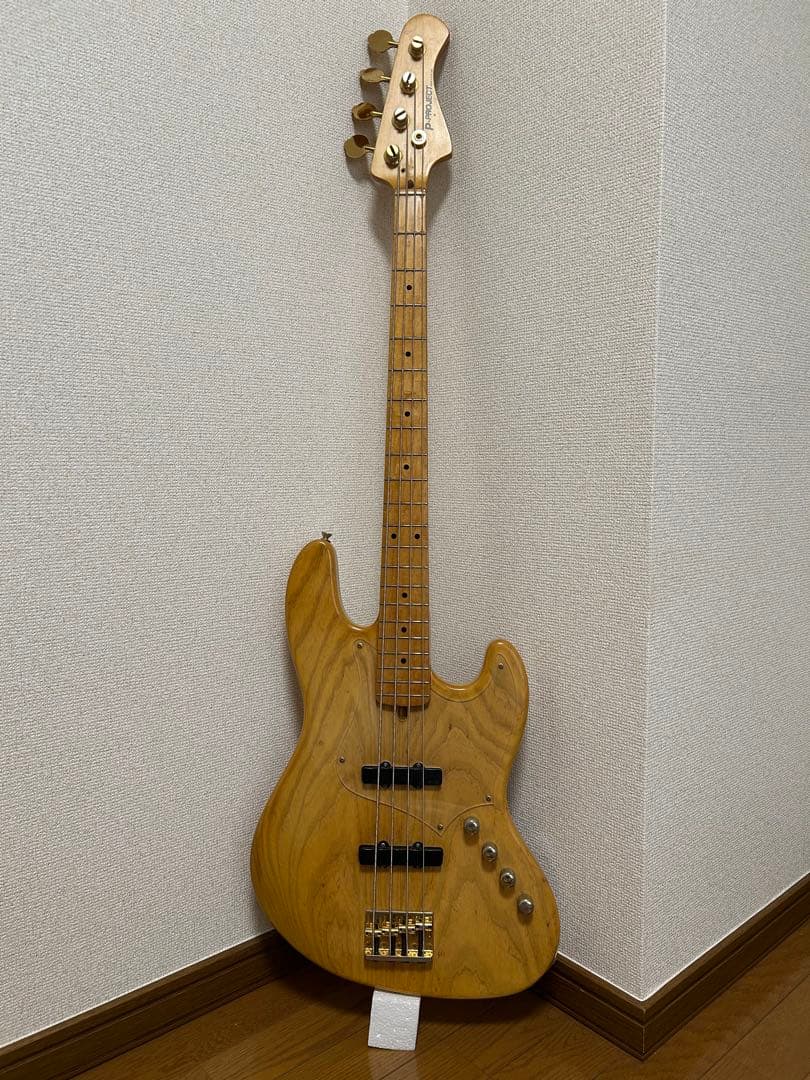 エレキベース JBタイプ（アクティブ）