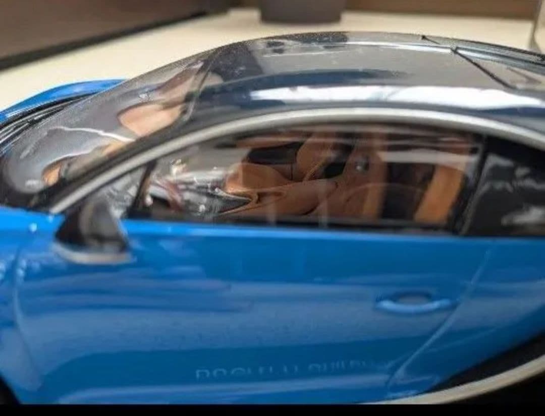 1/18　京商　ブガッティ　シロン　kyosyo BUGATTI