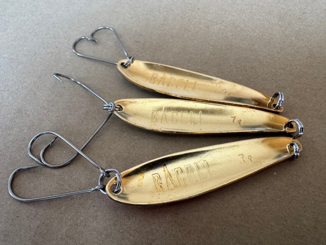 バッセルスプーンルアー 9個1セット