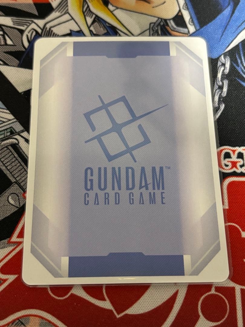 ガンダムカードゲーム　シャア・アズナブル　C+ β パラレル　即購入可　値下げ不