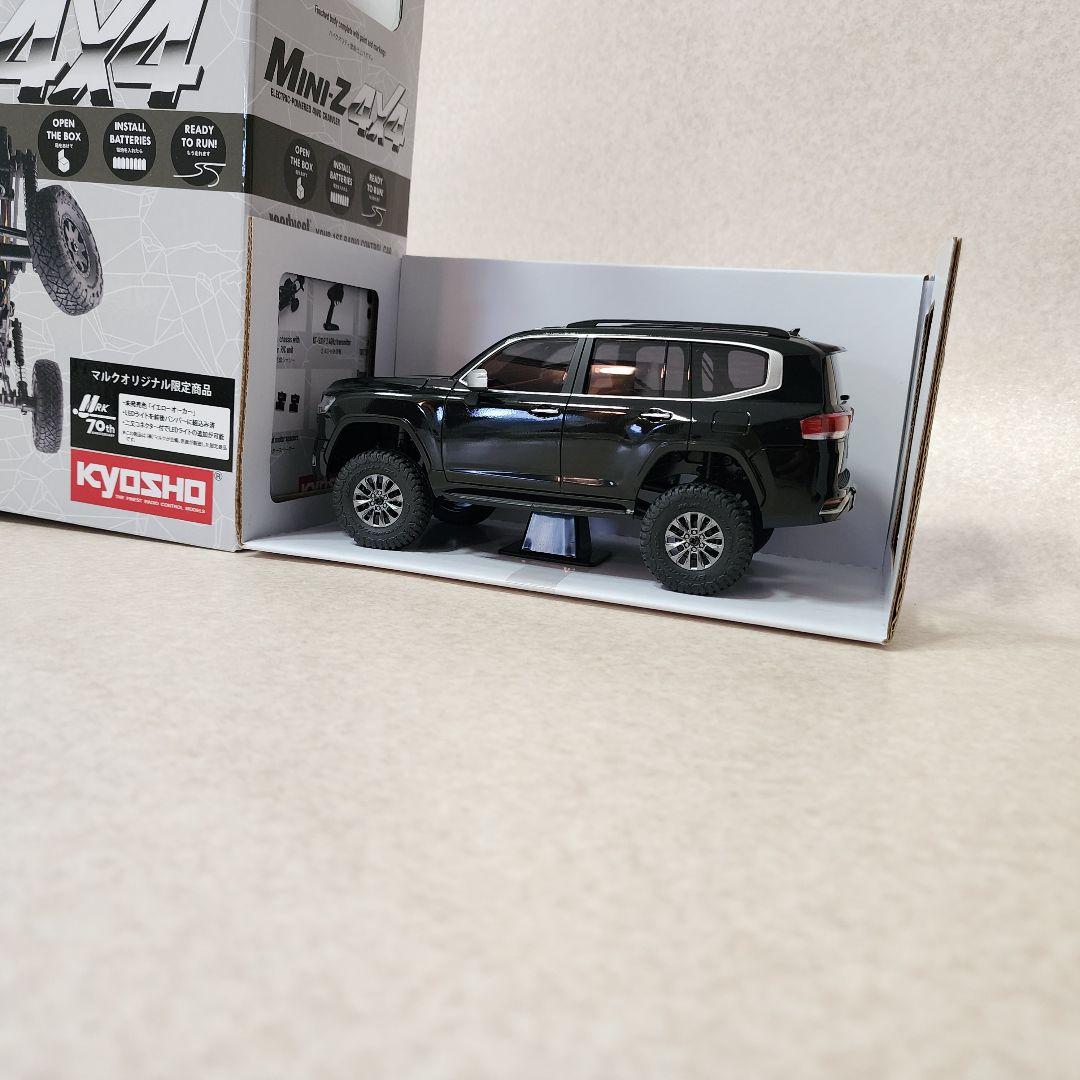 ミニッツ4x4 ランドクルーザー300 ブラック LED付き レディセット