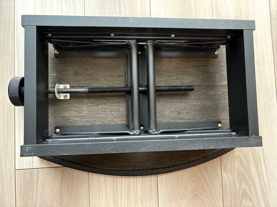 吉澤　ピアノ補助台