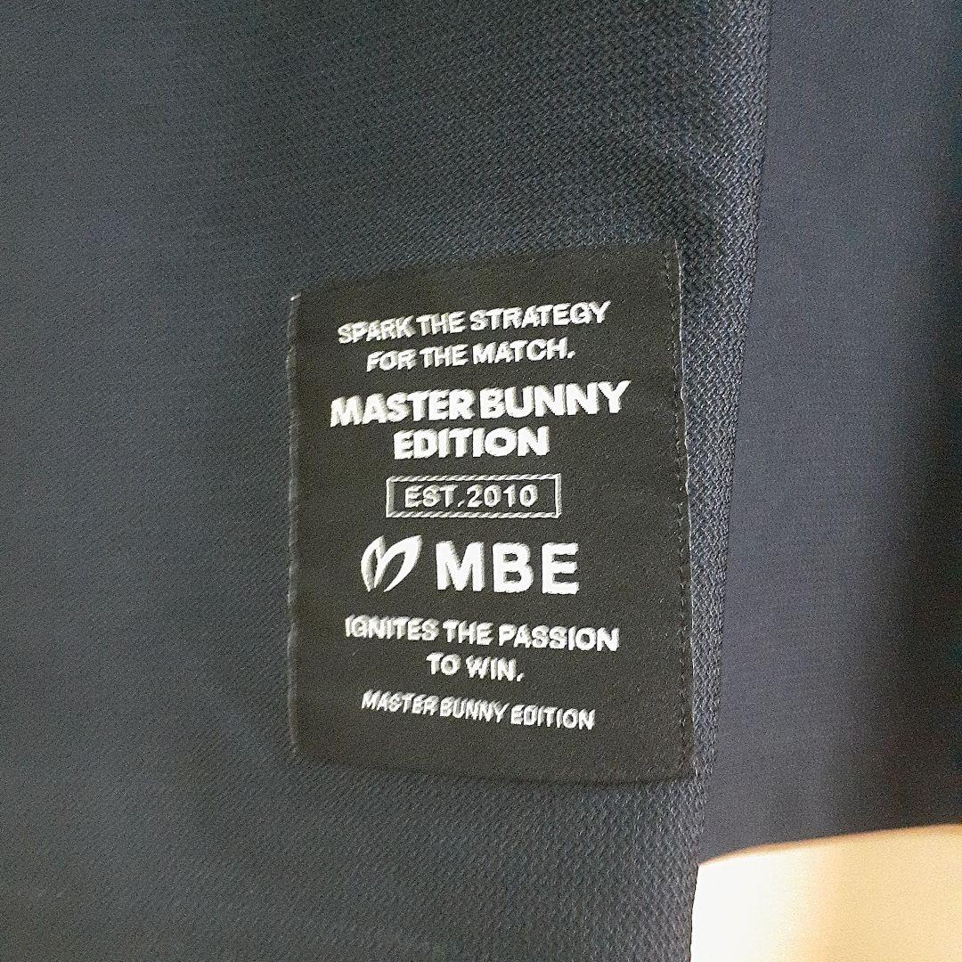 マスターバニーエディション メンズ　モックネックシャツ Mサイズ　ネイビー 美品