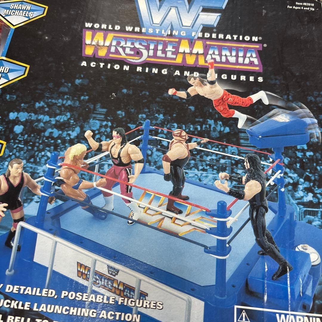 フィギュア用プロレスリング（ゴング付き）＋WWFレスラーフィギュア