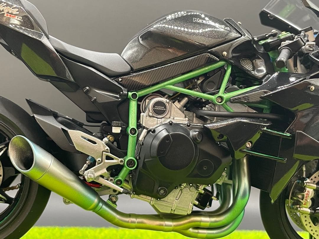 TAMIYA製　Kawasaki Ninja H2R. 1/12 完成品