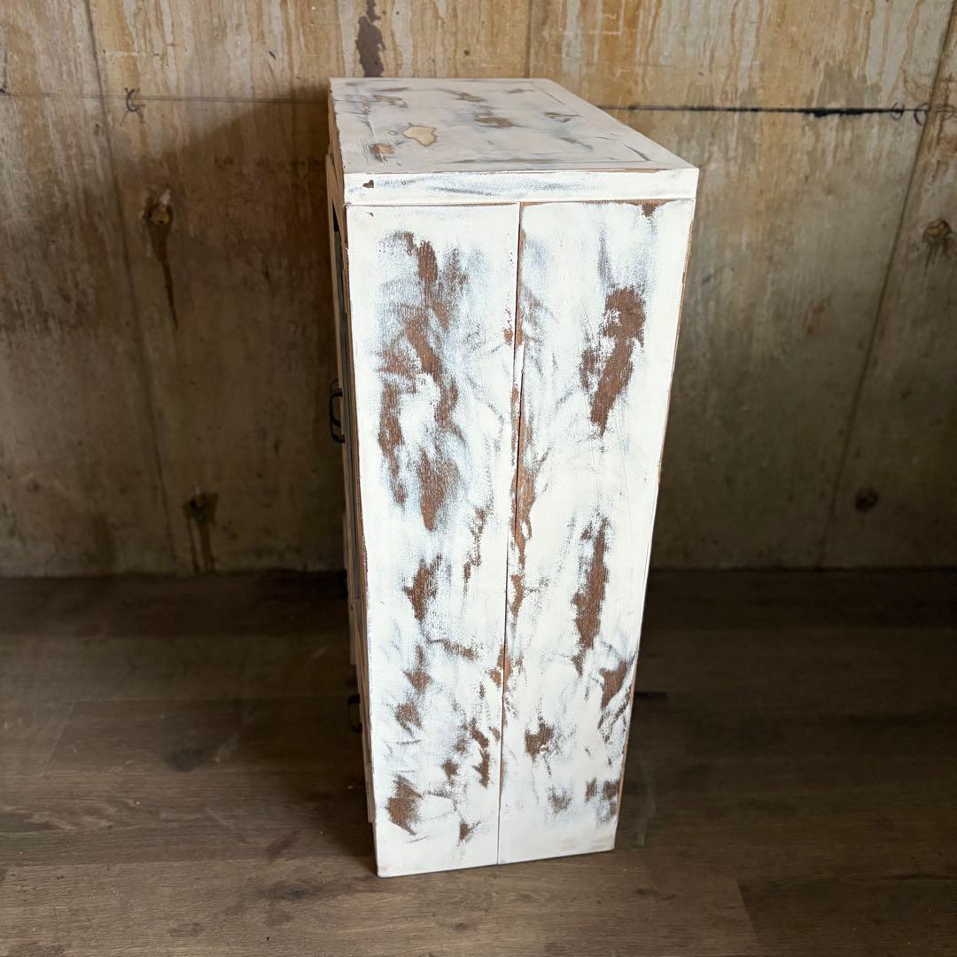 シャビーシック　ヴィンテージ　キャビネット