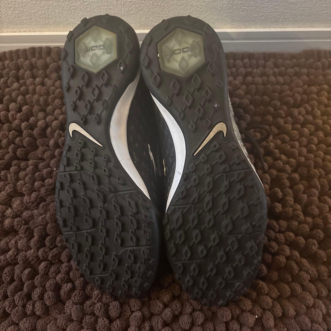 Nike ハイカットトレーニングシューズブラック/グレー