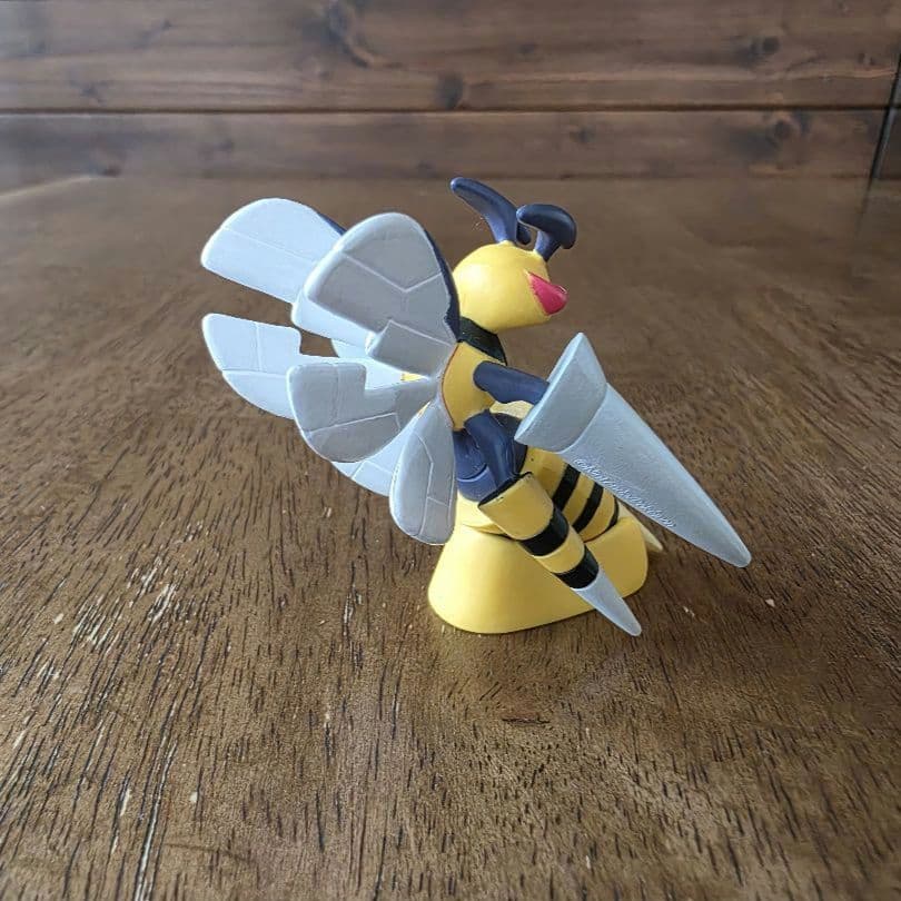 モンコレ　メガスピアー　台座あり