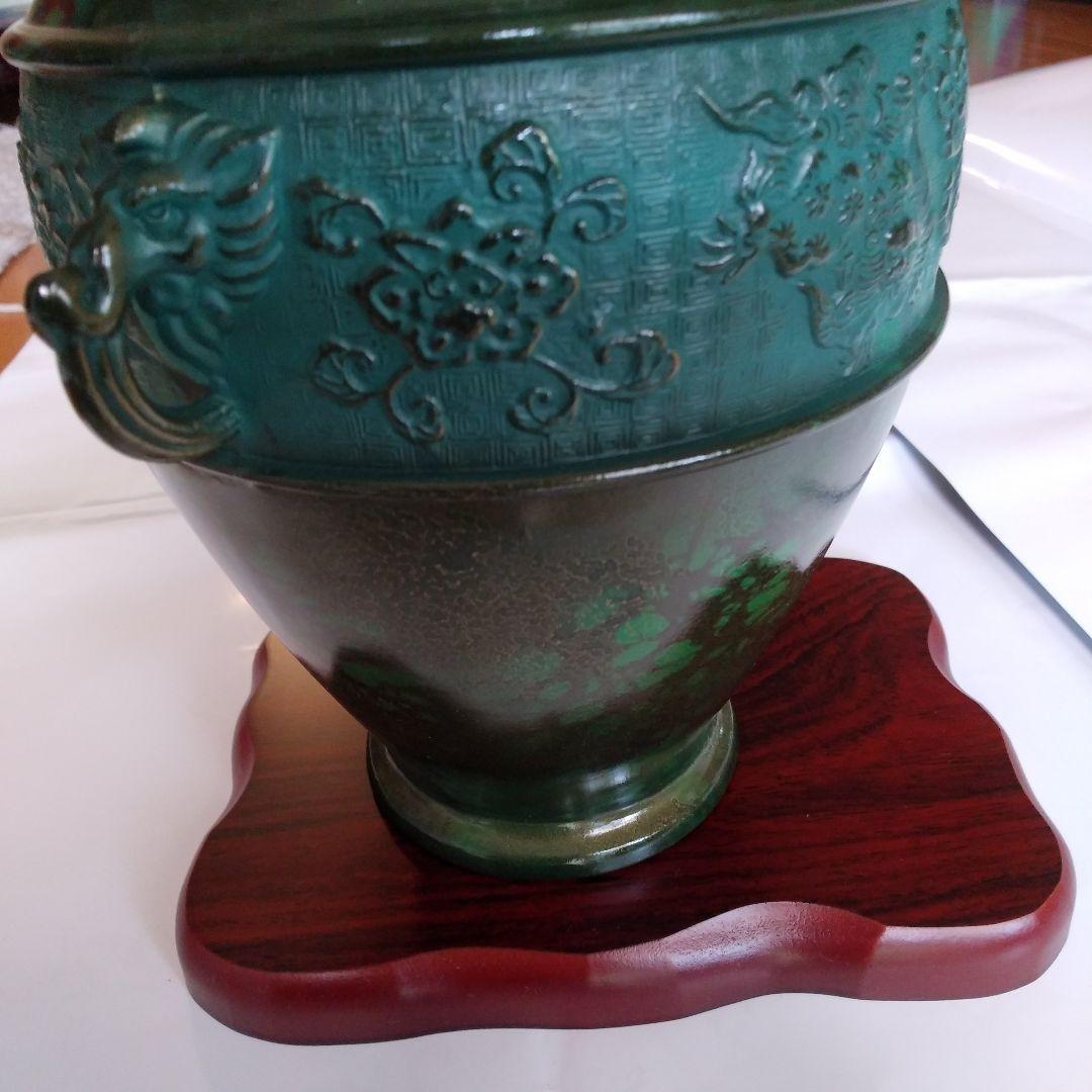 高岡漆器の銅製花瓶