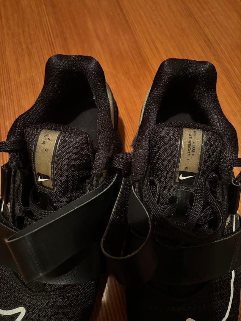 Mフサ　Nike ロマレオス4