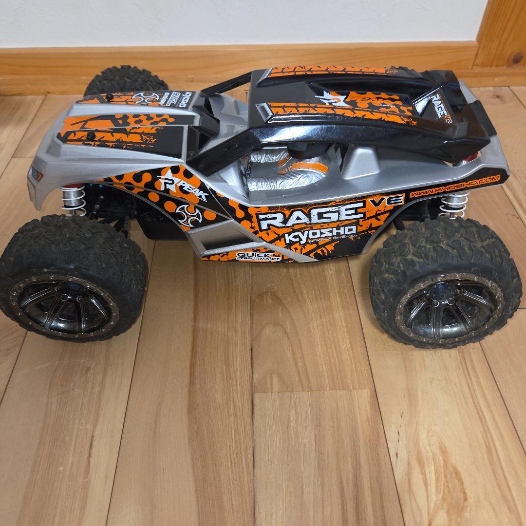 ✳️シャーシ、ボディのみ　メカ無し　京商　RAGE　VE　中古